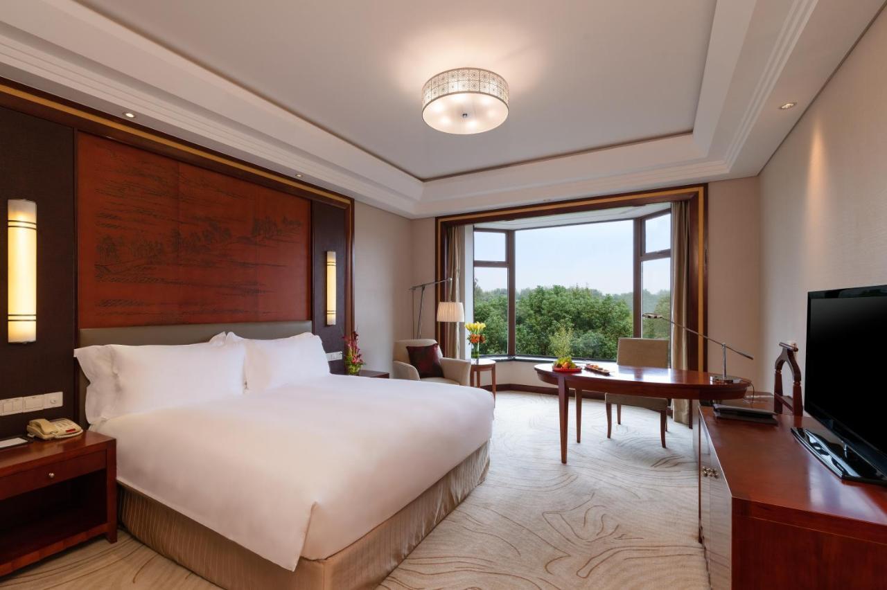 Sofitel Hangzhou Westlake - Few Steps To West Lake, With Panoramic Lake View Terrace Exteriör bild