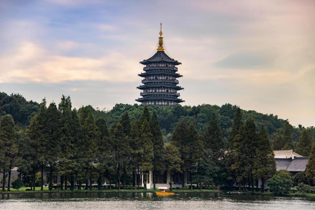 Sofitel Hangzhou Westlake - Few Steps To West Lake, With Panoramic Lake View Terrace Exteriör bild