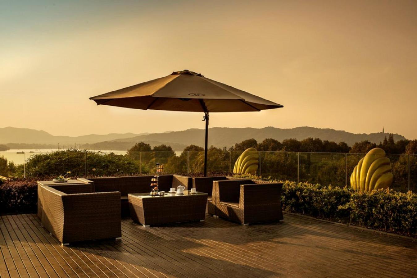 Sofitel Hangzhou Westlake - Few Steps To West Lake, With Panoramic Lake View Terrace Exteriör bild