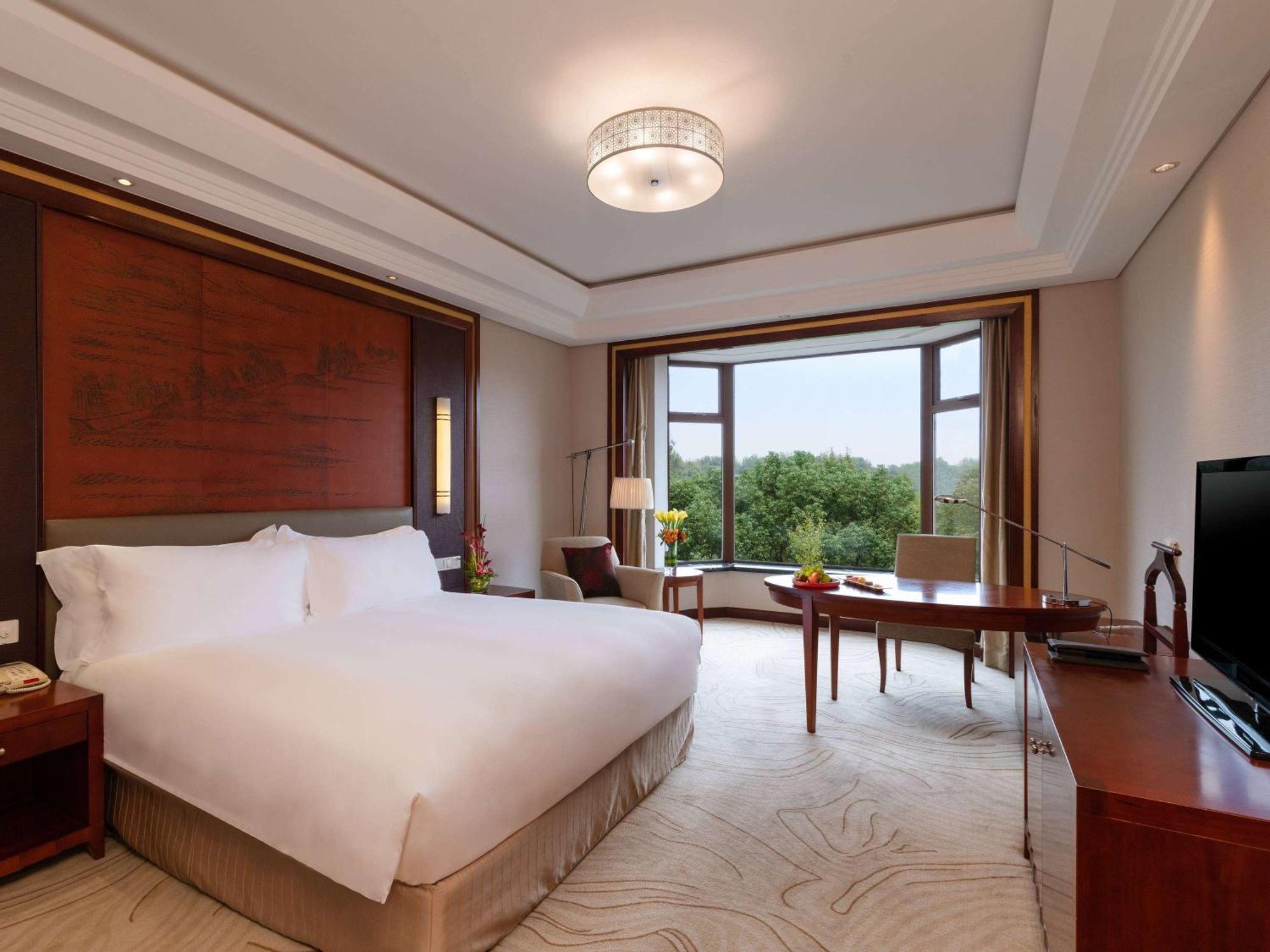 Sofitel Hangzhou Westlake - Few Steps To West Lake, With Panoramic Lake View Terrace Exteriör bild