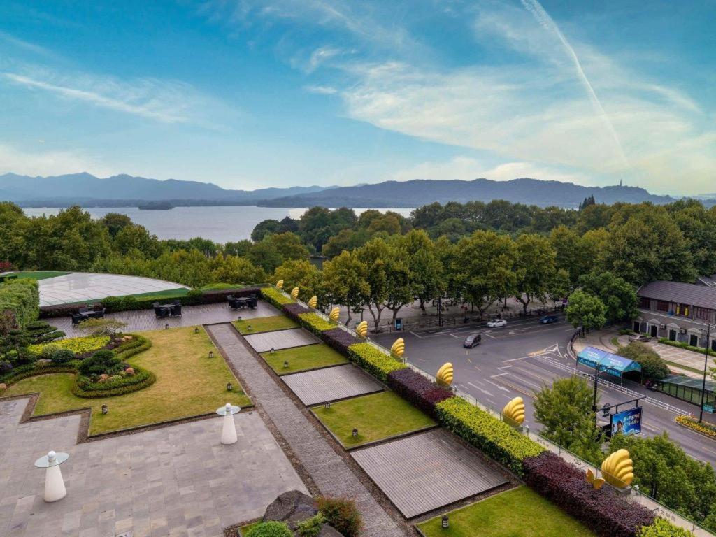 Sofitel Hangzhou Westlake - Few Steps To West Lake, With Panoramic Lake View Terrace Exteriör bild